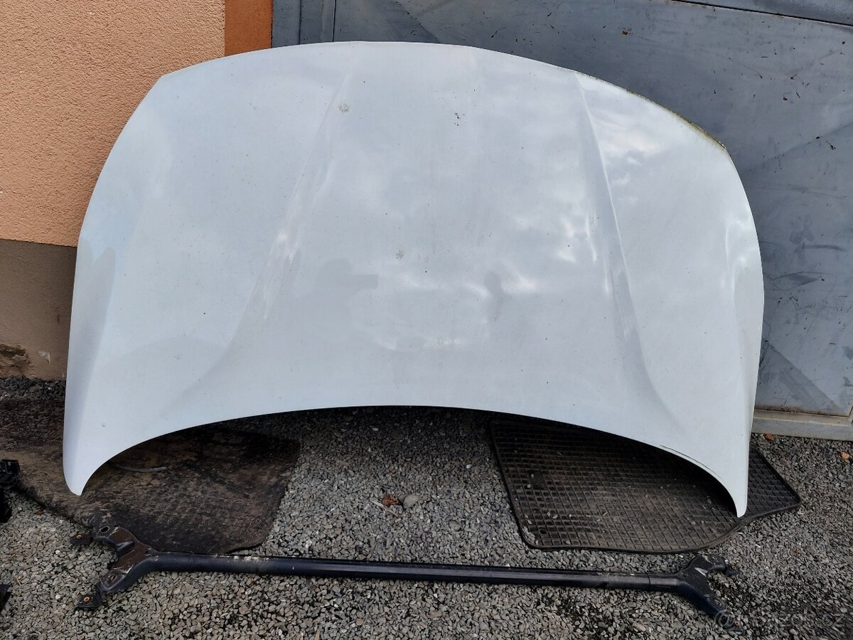 Díly přední část Astra K - combi - Y40R - 2