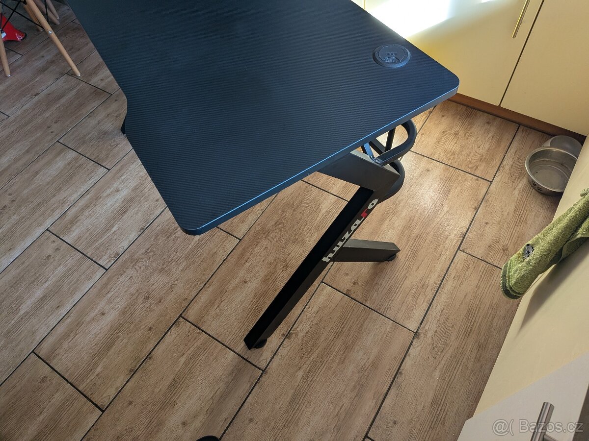 pc stůl Huzaro Hero - 2