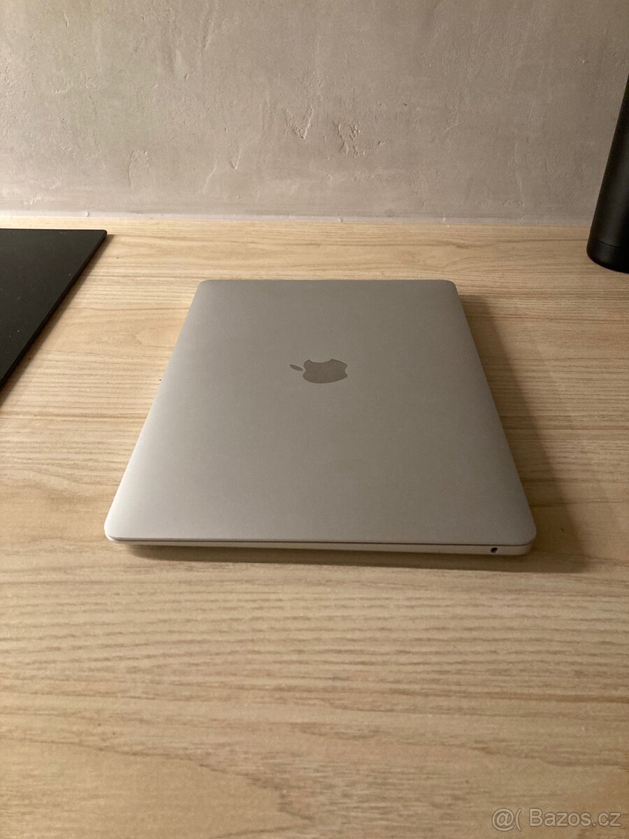 macbook air m1 - 2