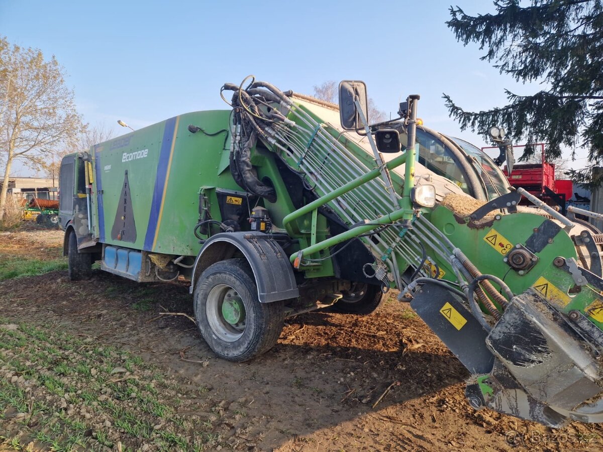 Krmný vůz Faresin Ecomode 1800 - 2