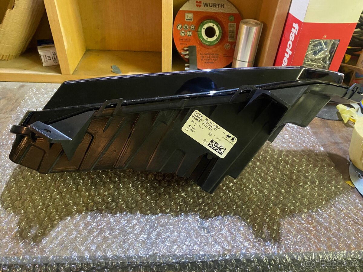 Led mlhovka leva Škoda octavia 4rs nova 5E3.941.699.a - 2
