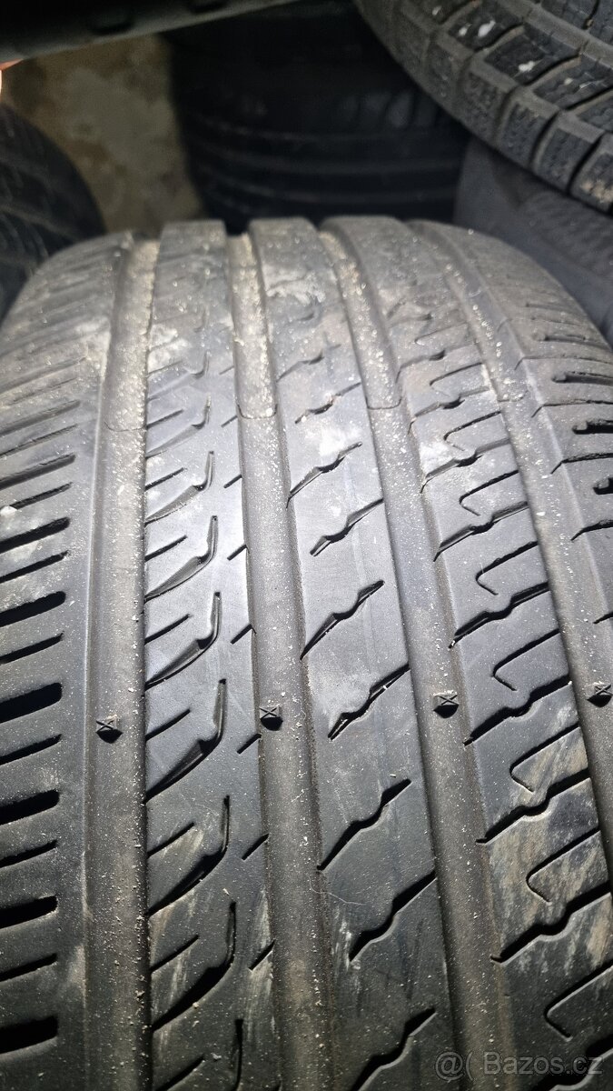 2xletni 235/50 R19V - 2