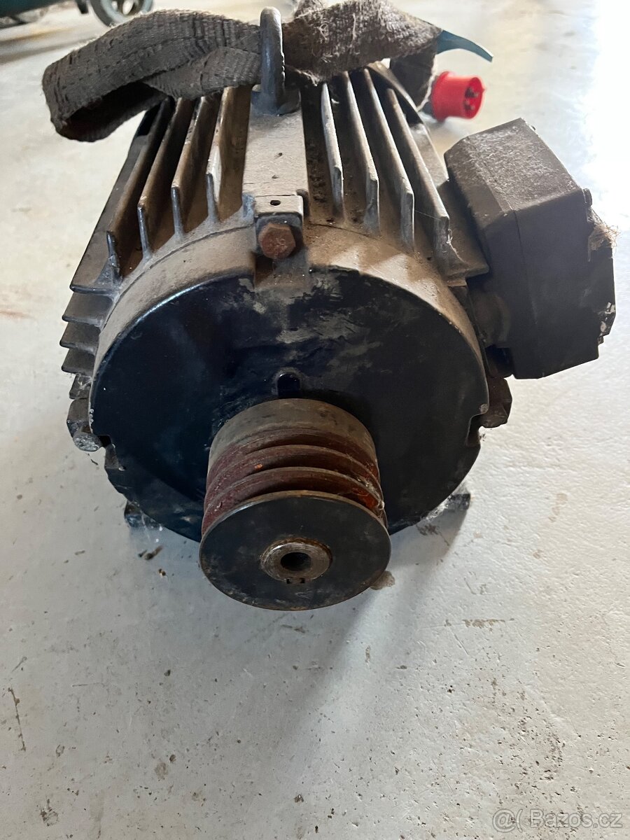 Elektromotor 3kw 1420 otáček - 2