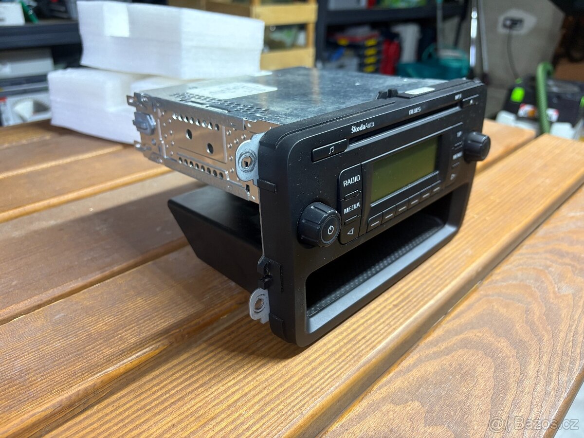 Autorádio ŠKODA Blues MP3 - 2