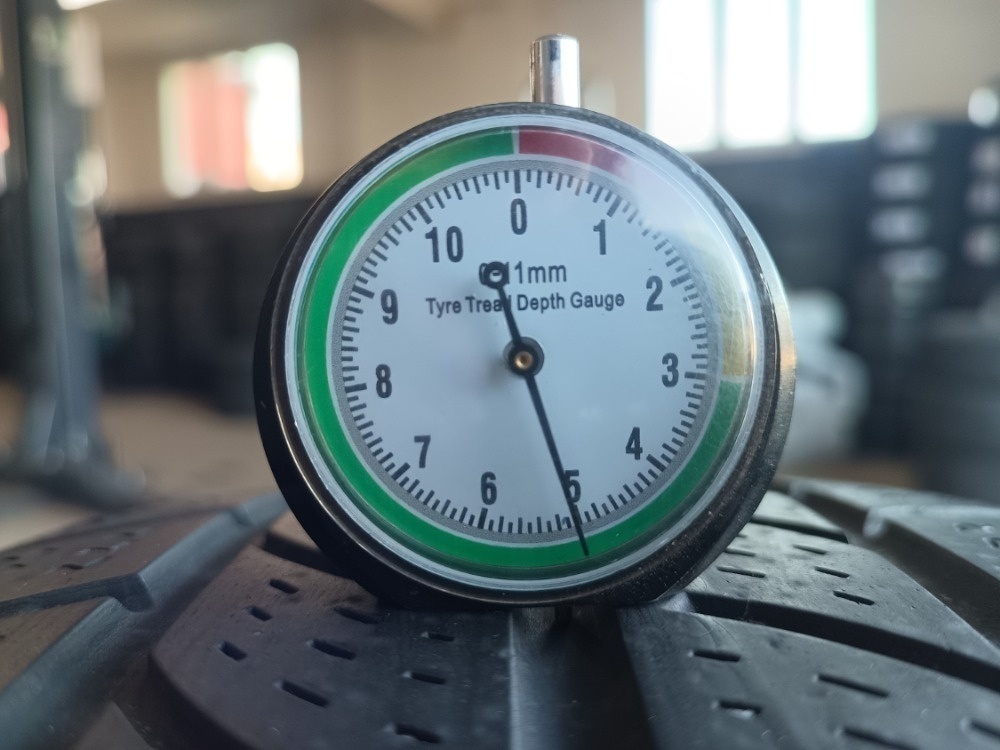 205/65 R16C CONTINENTAL (3420) - 2