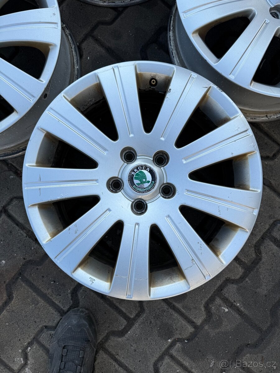 Alu Škoda 5x112r17 6J ET 45 - 2