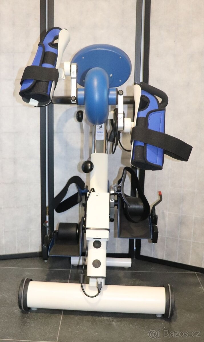 Motomed Viva 2,na nohy a ruce. České menu. - 2