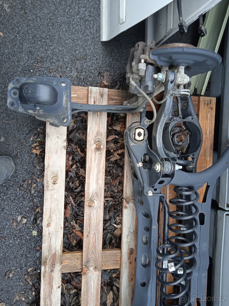 Škoda Superb III, 3, Volkswagen Passat b8 - zadní náprava - 2