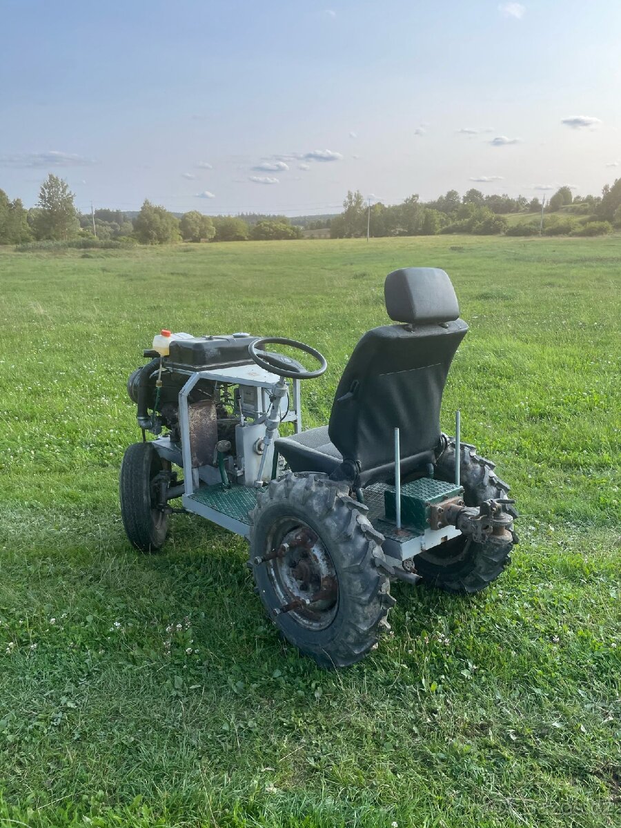 Malotraktor domácí výroby - 2
