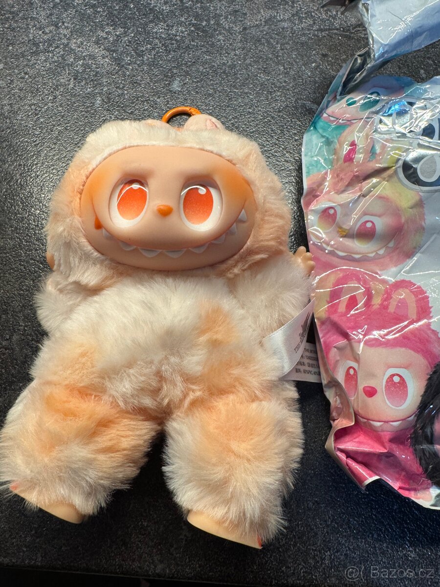 Labubu panenka original - 2