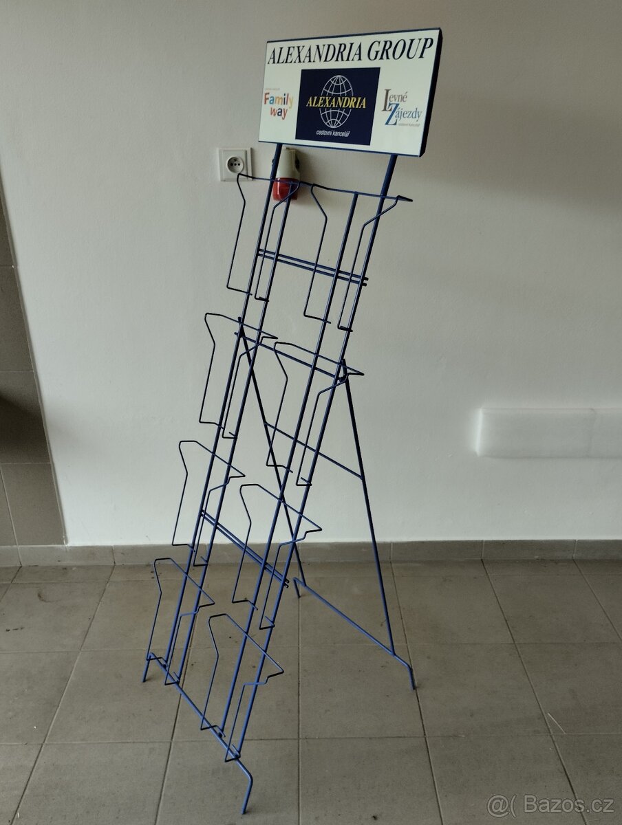 Stojan na katalogy - 2