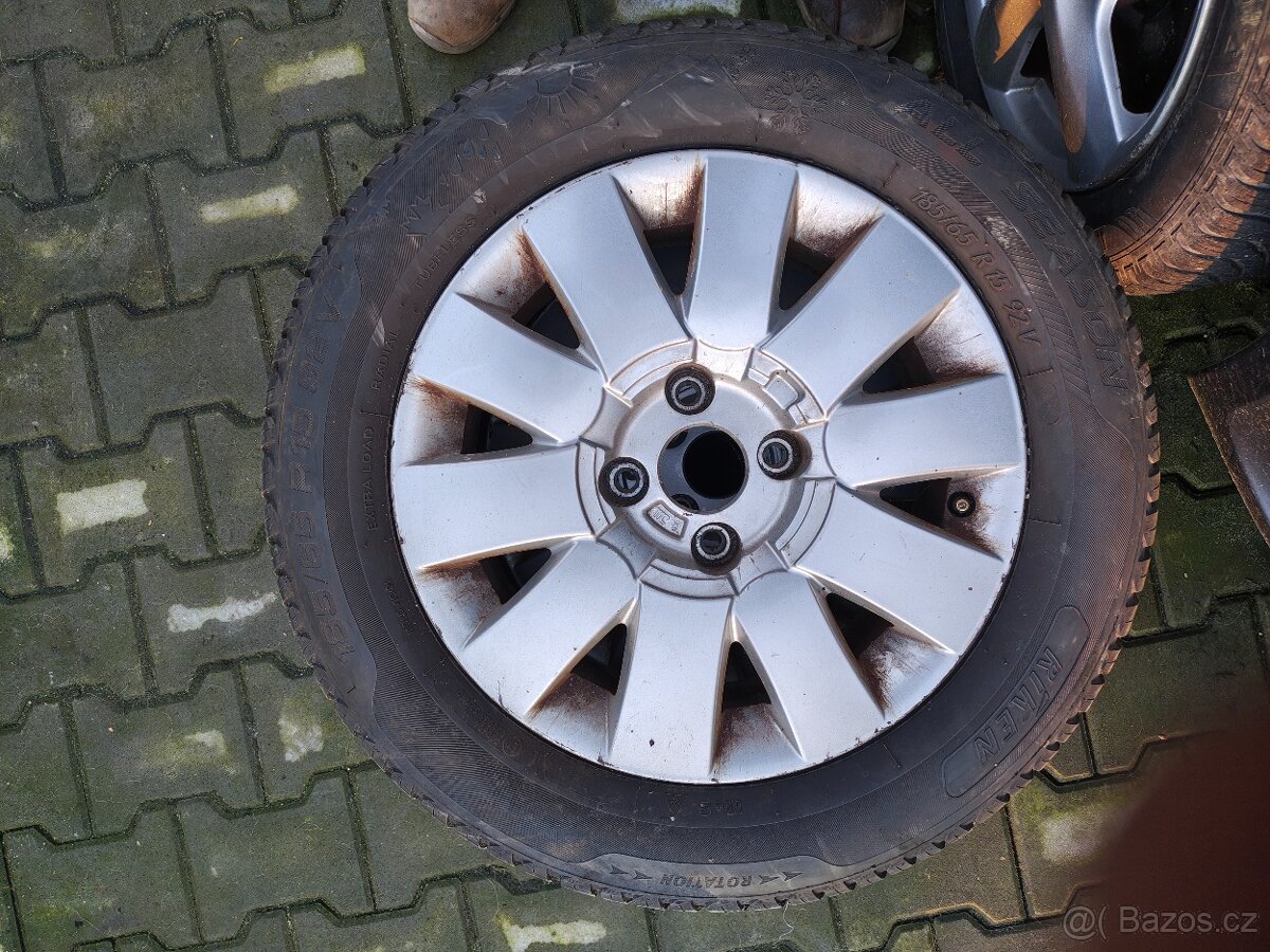 2x celoročni pneu Riken - 2