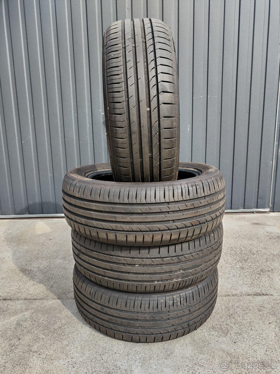 215/55R17 - 2