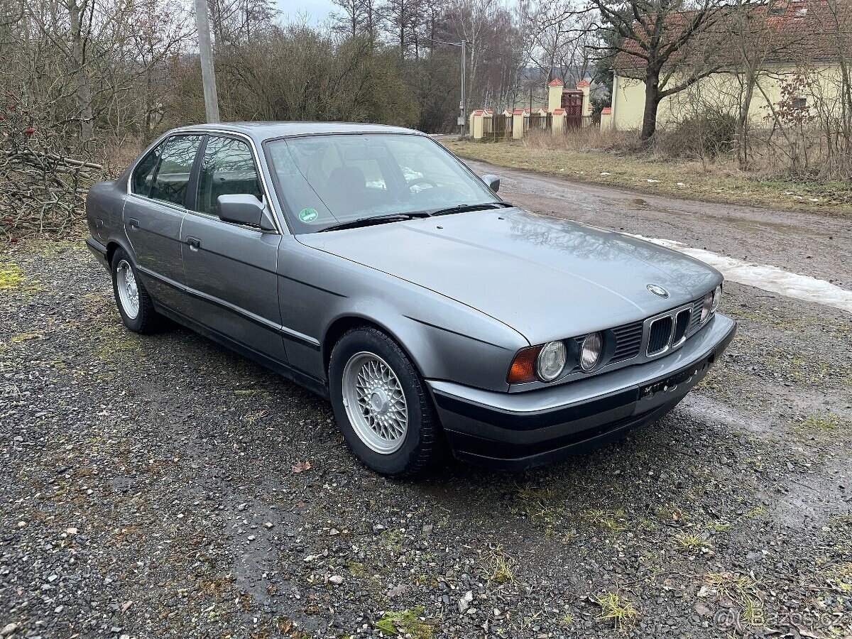 BMW e34 520i - 2