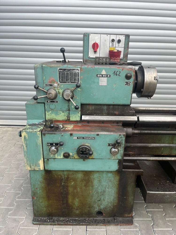 162. Hrotový soustruh SN 50B/1000 - 2