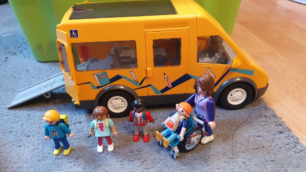 Prodám playmobil školní autobus - 2