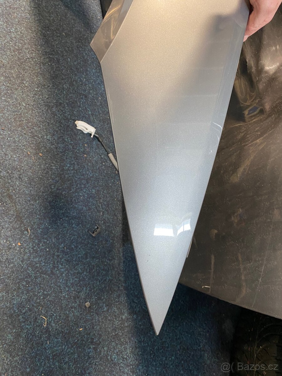 Pravý blatník bmw e92 - 2