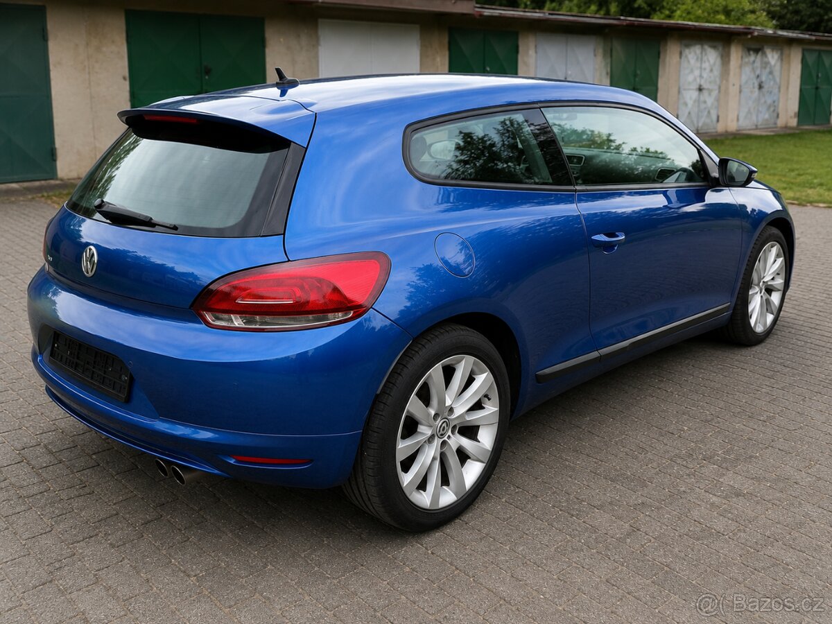 VW Scirocco Sport 2.0 TDI CR 103kw r.v.2009 - 2
