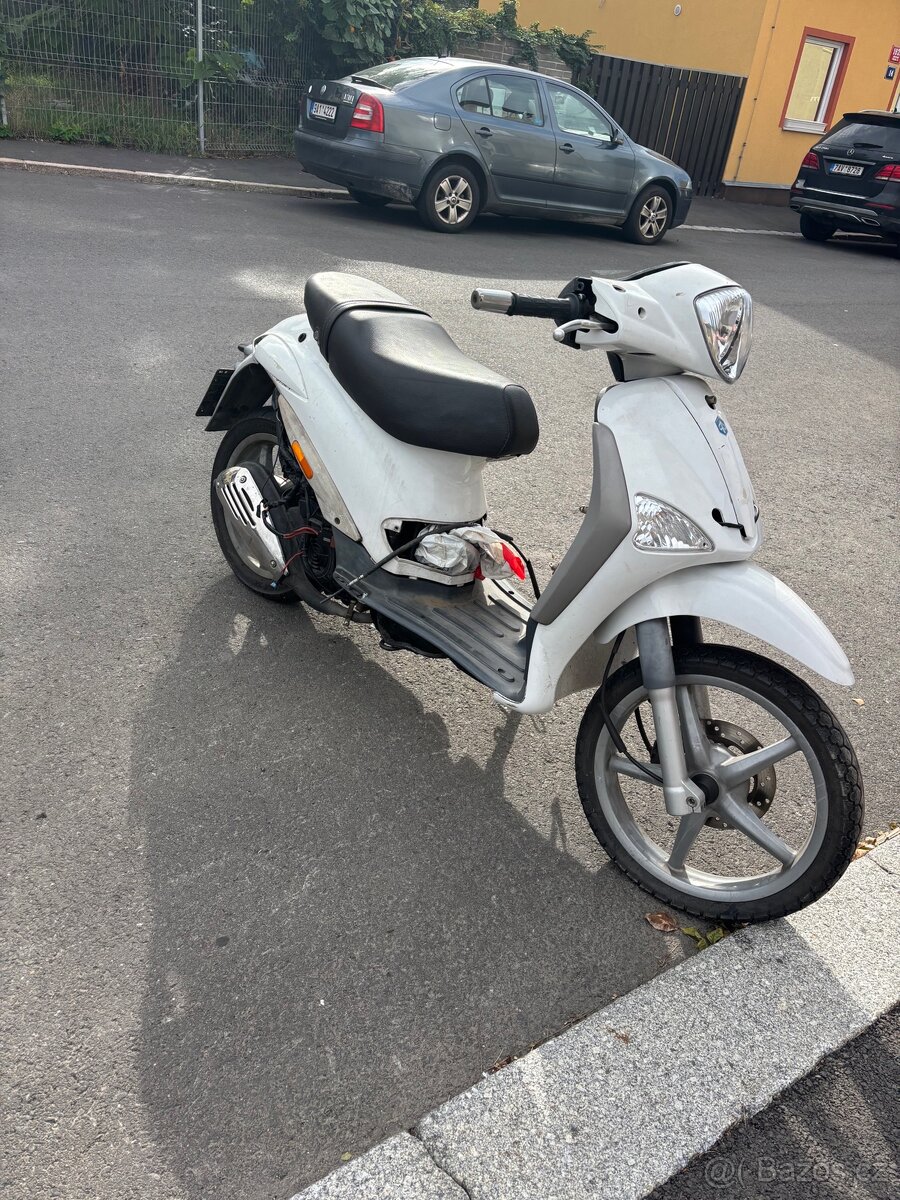 Piaggio - 2