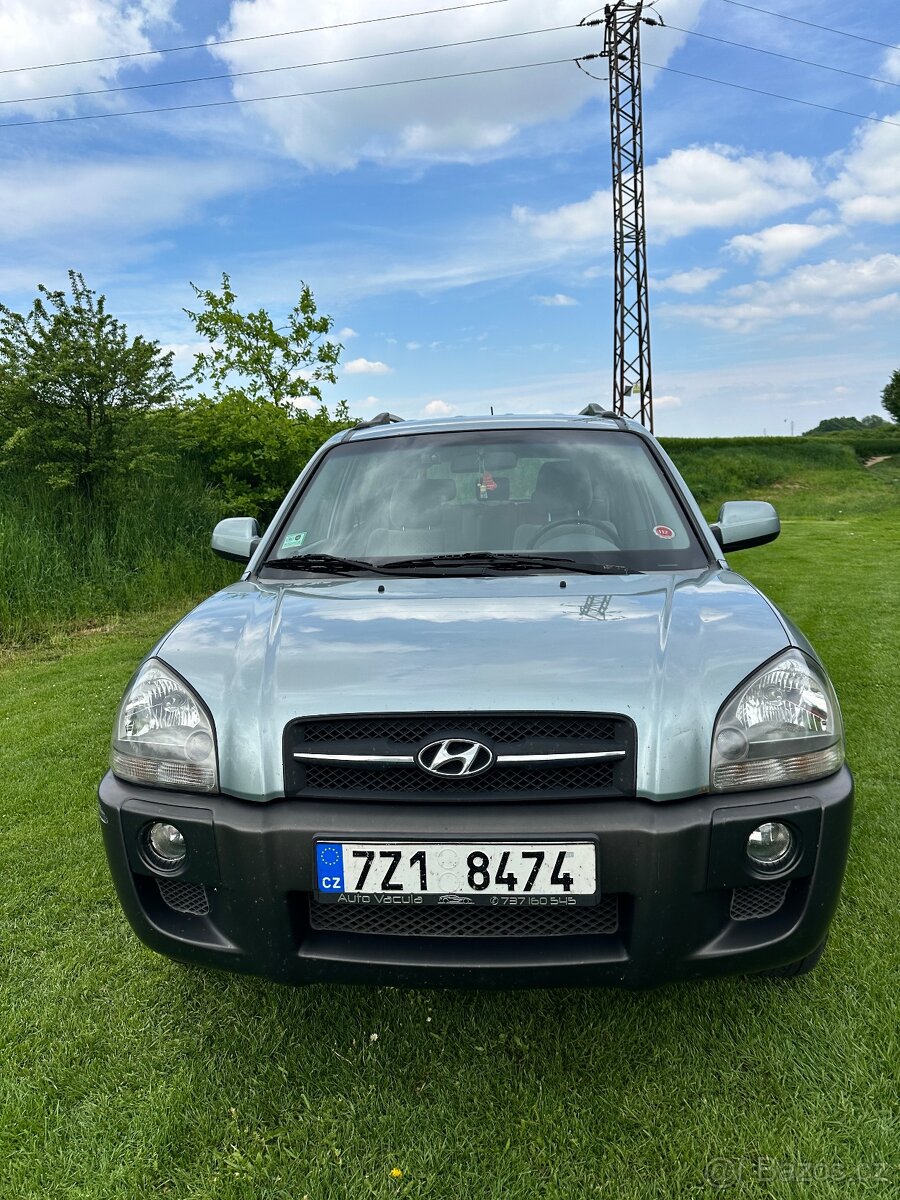 HYUNDAI TUSCON - 2