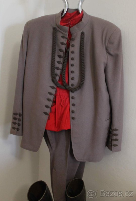 Koupím sokolský kroj / uniformu doplňky,přezky,šňůry,čepice - 2