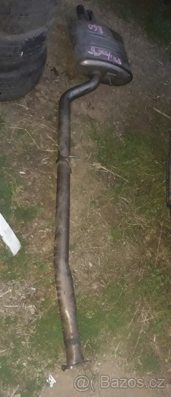 Náhradní díly BMW E60 motor 525d,525i,karosářina atd. - 2