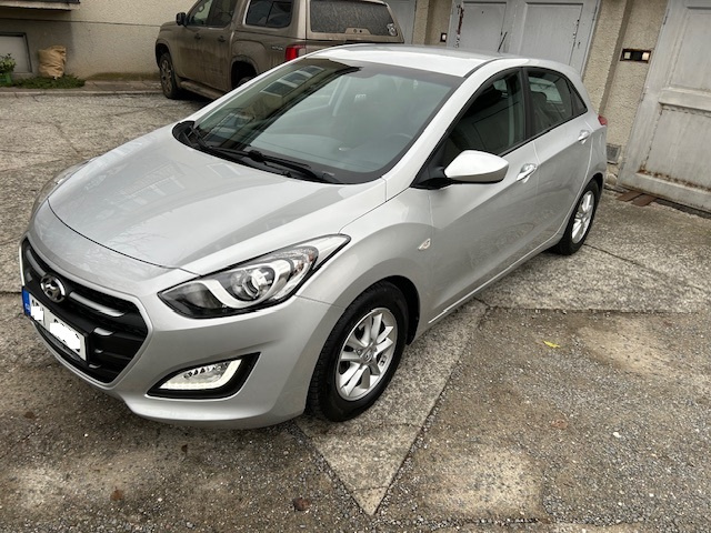 Hyundai i30 1,6 CRDi 81kw 70000km 2015 - 2