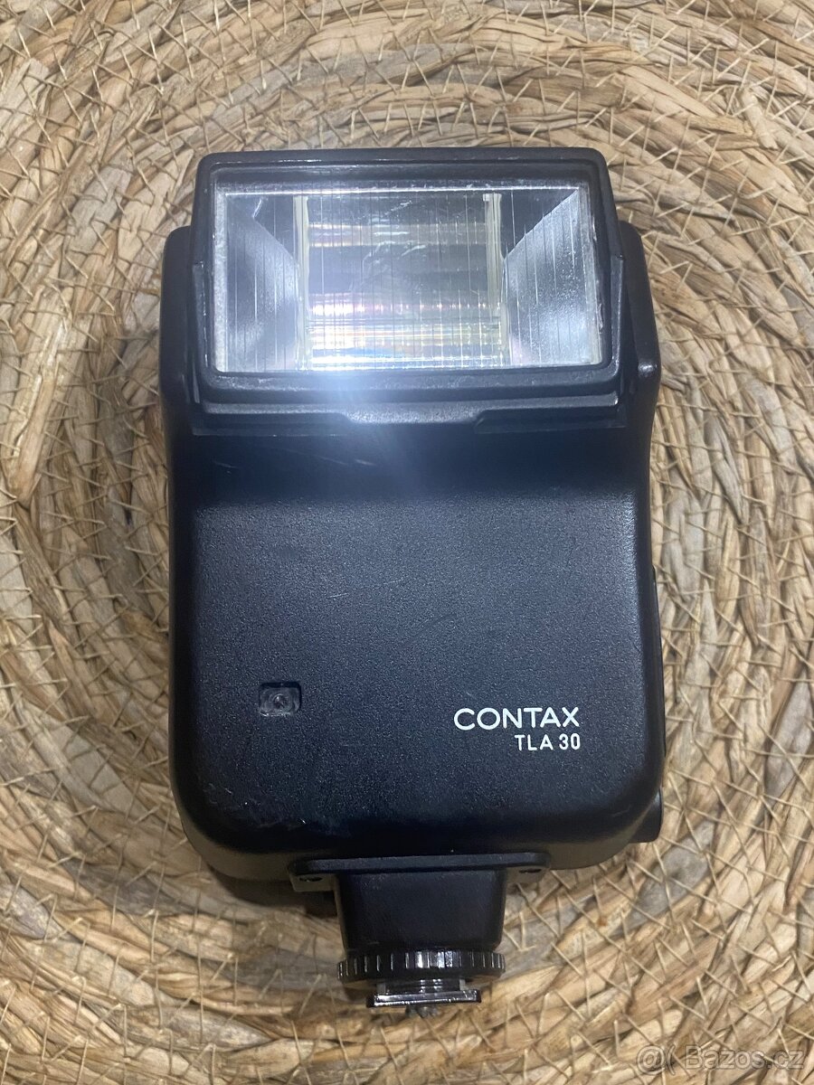 Blesk Contax TLA 30 - 2