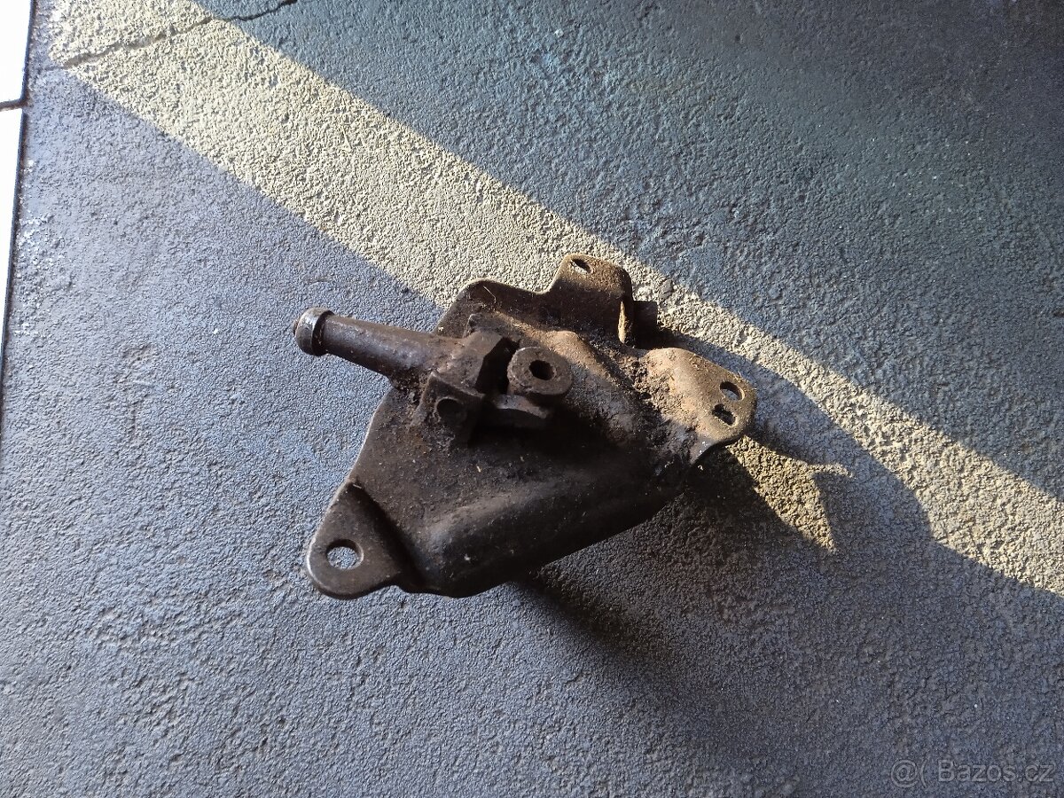 Vypínání spojky JAWA-ČZ 125, 175, 250 Kývačka - 2