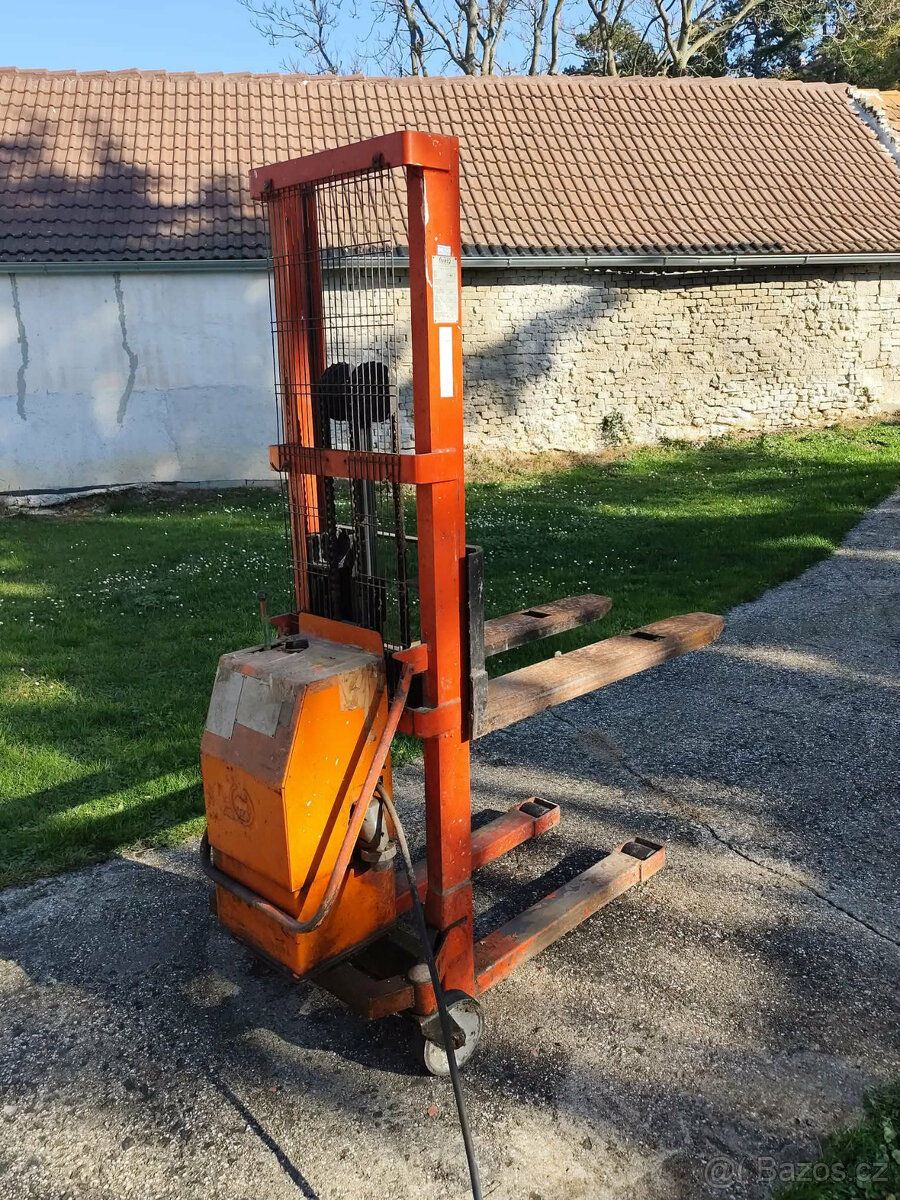 Vysokozdvižný paletový vozík elektrický - 2