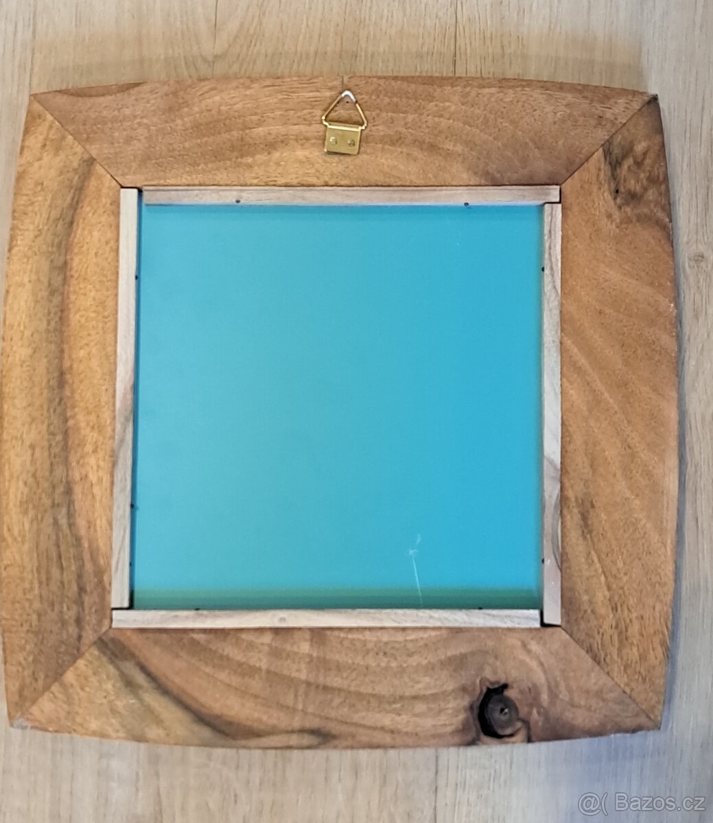 Zrcadlo v dřevěném rámu, ořech - 2