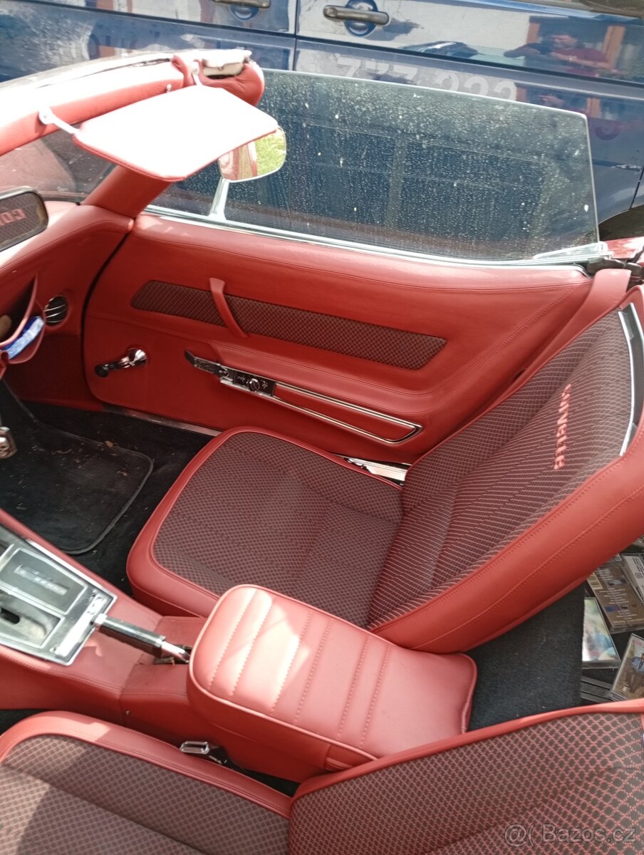 Chevrolet Corvette C3 - 2