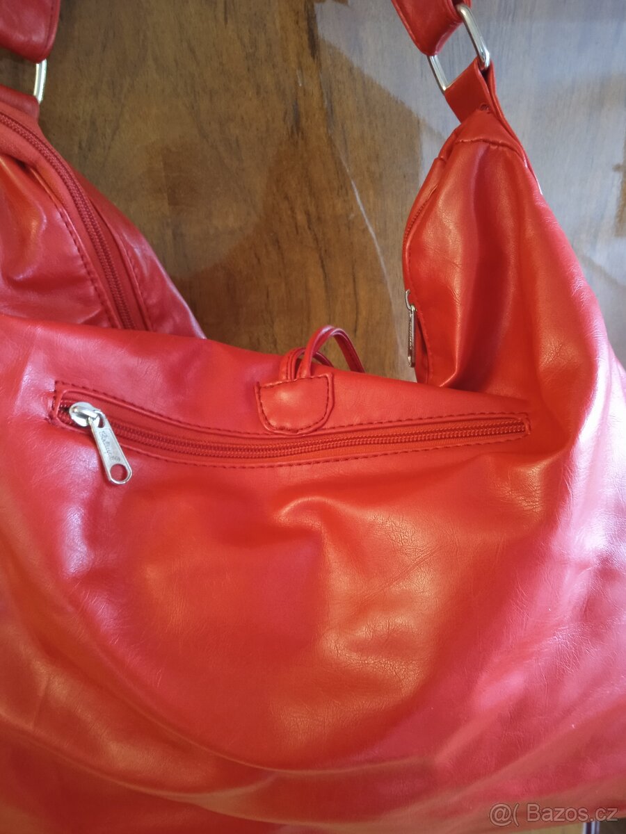 Červená kabelka přes rameno - 2