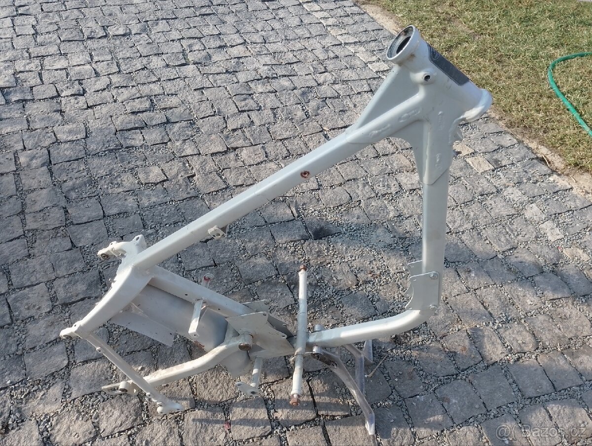Jawa kývačka rám - 2