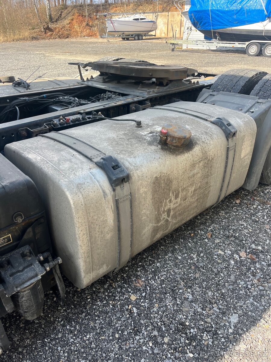 Man tgx palivová nádrž - 2