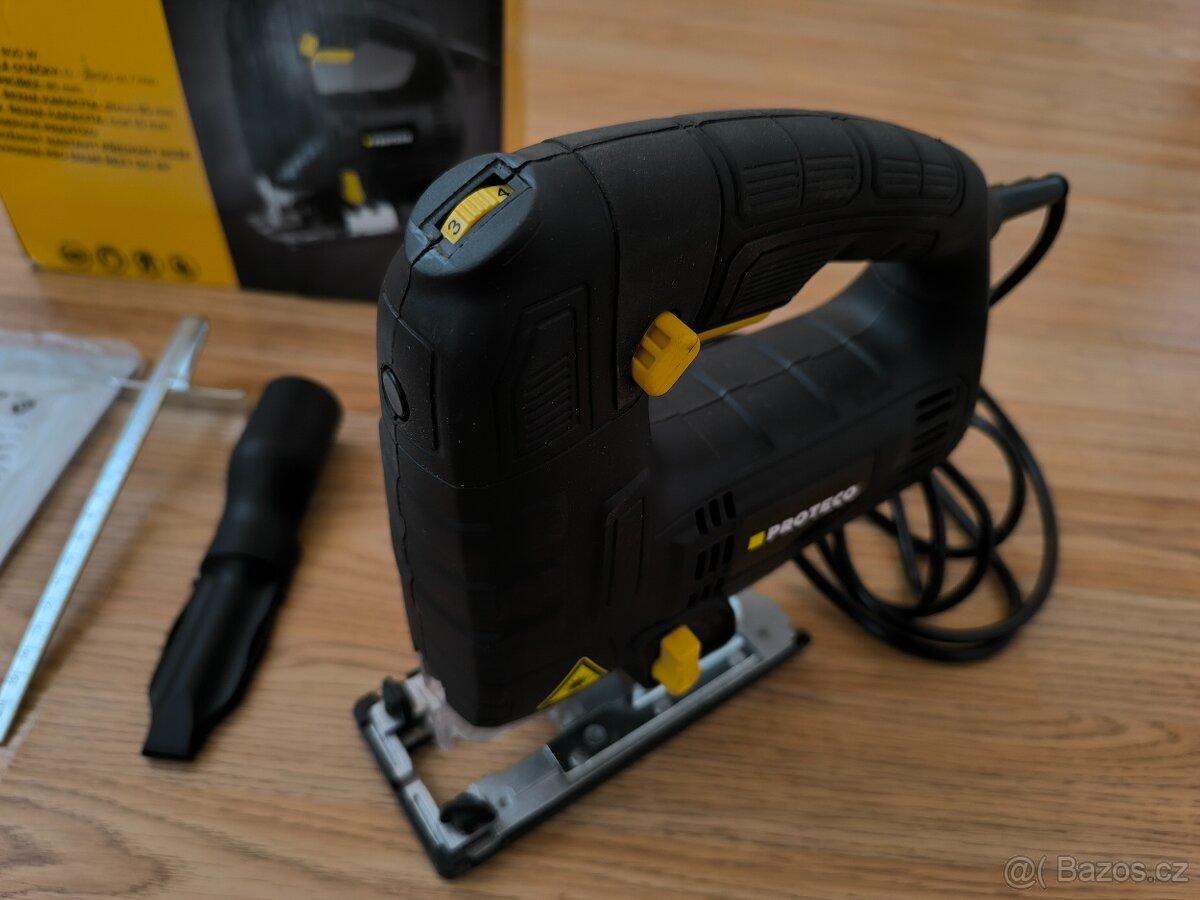 Přímočará pila Proteco - 2