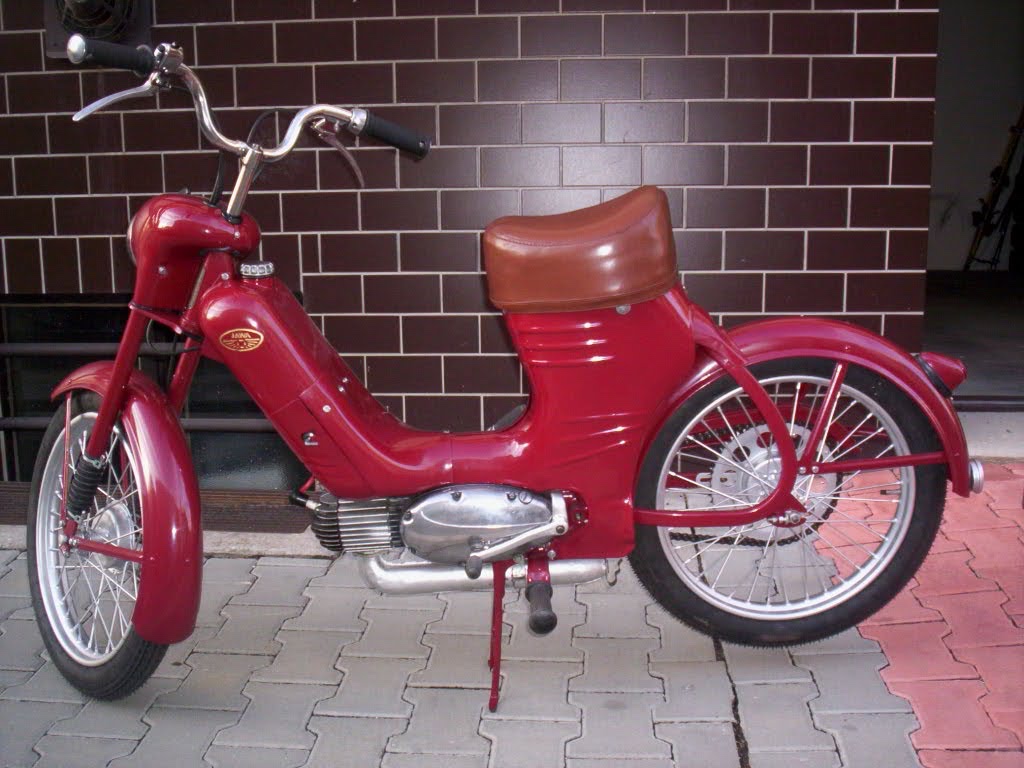 Jawa 50/550 pařez - 2