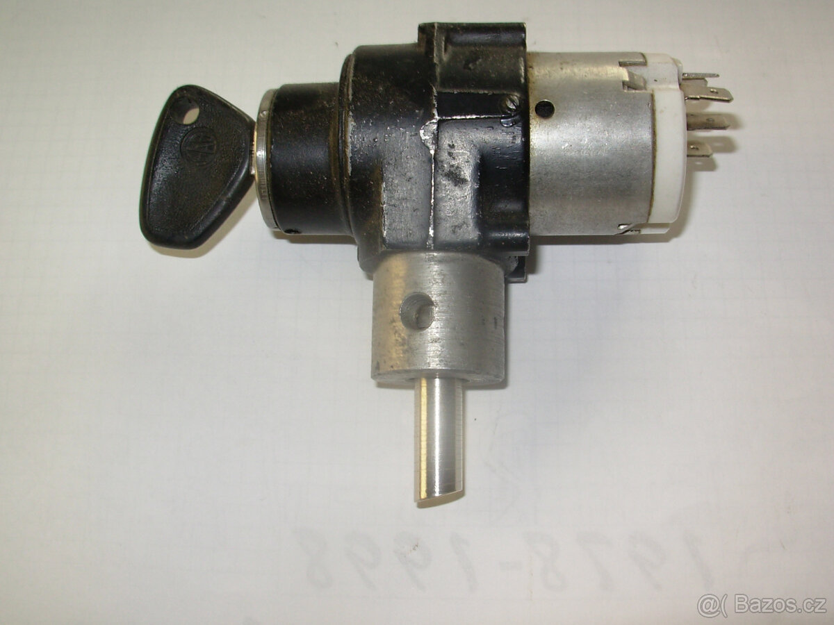 Škoda spínací skřínka - 2