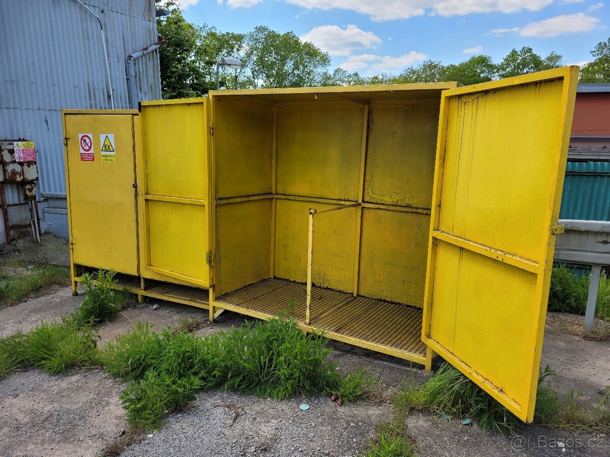 Plechové skříně na uložení tlakových láhví 2 ks - 2