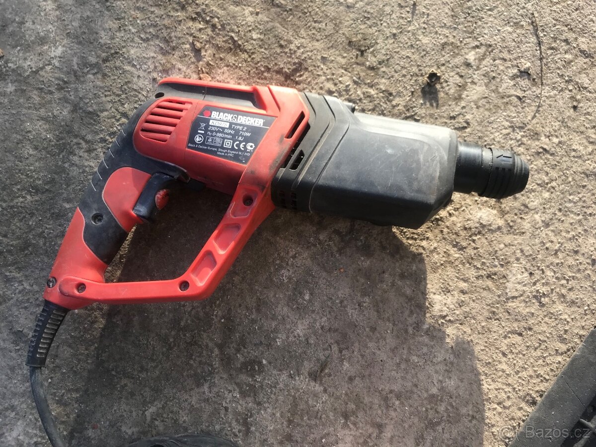 Black & Decker KD975 SDS Kladivo Vrtacka Běžně od 2600kč - 2