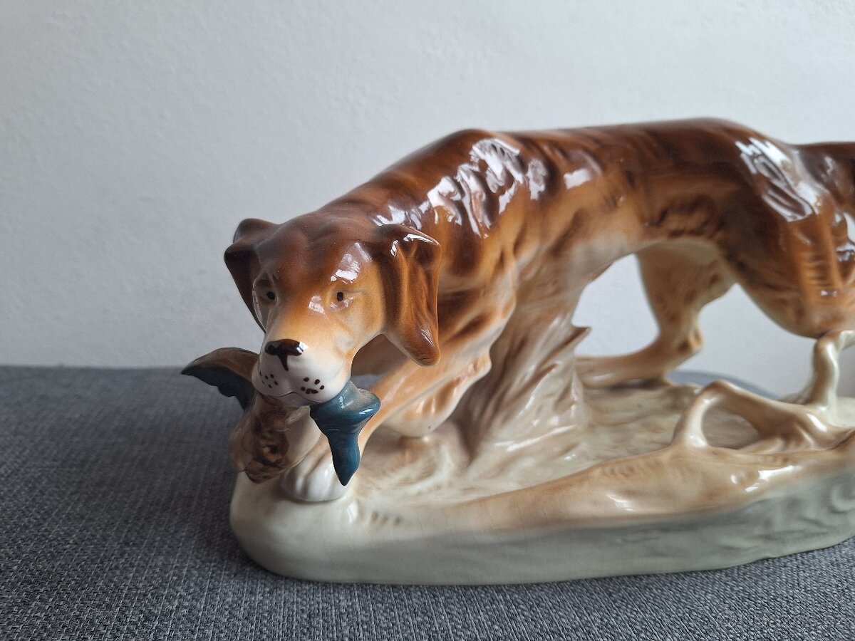 Royal dux pes lovecký velký soška - 2