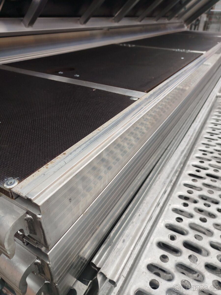 Prodám lešení 206m2 systém Layher 73 Alfix 73 - 2