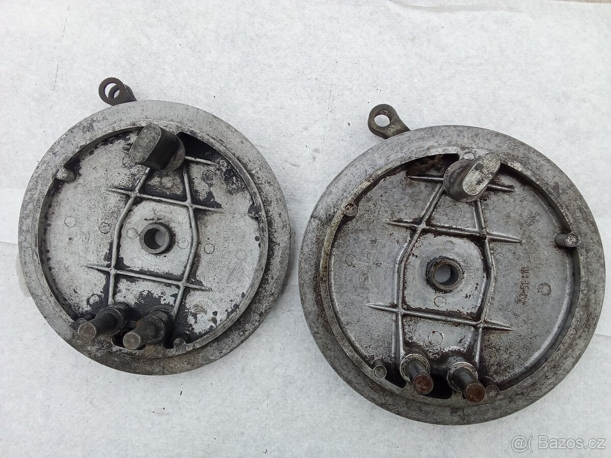 Brzdové štíty Jawa - 2