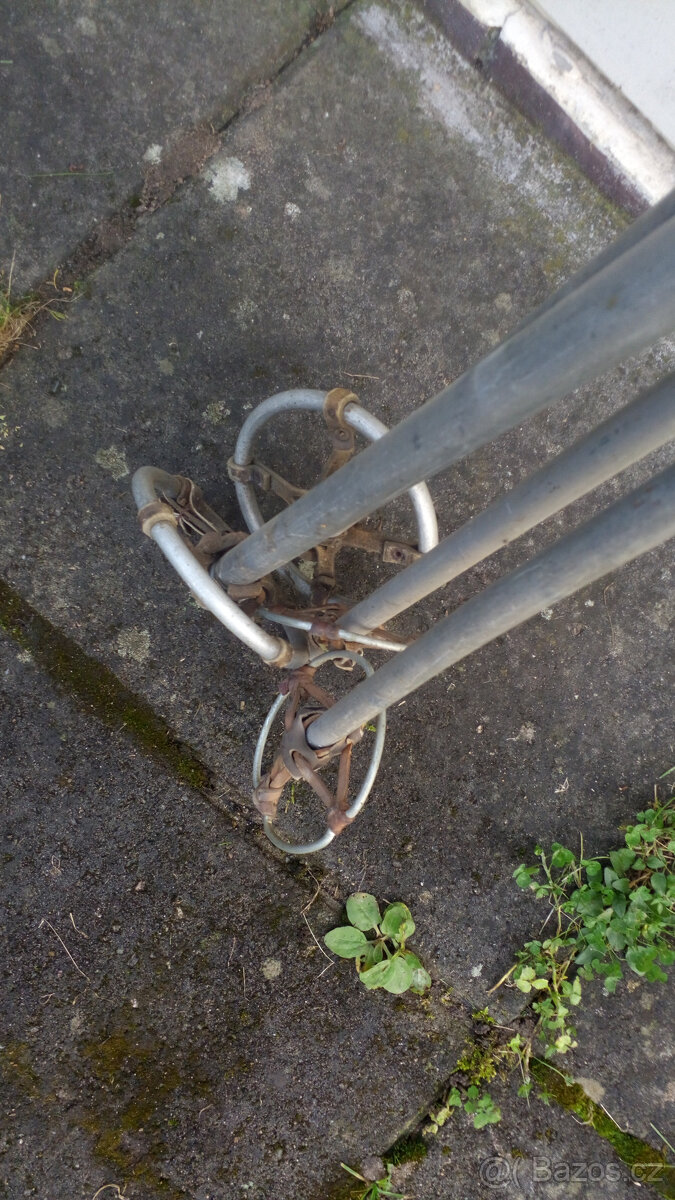 Retro lyžařské hůlky hole - 2