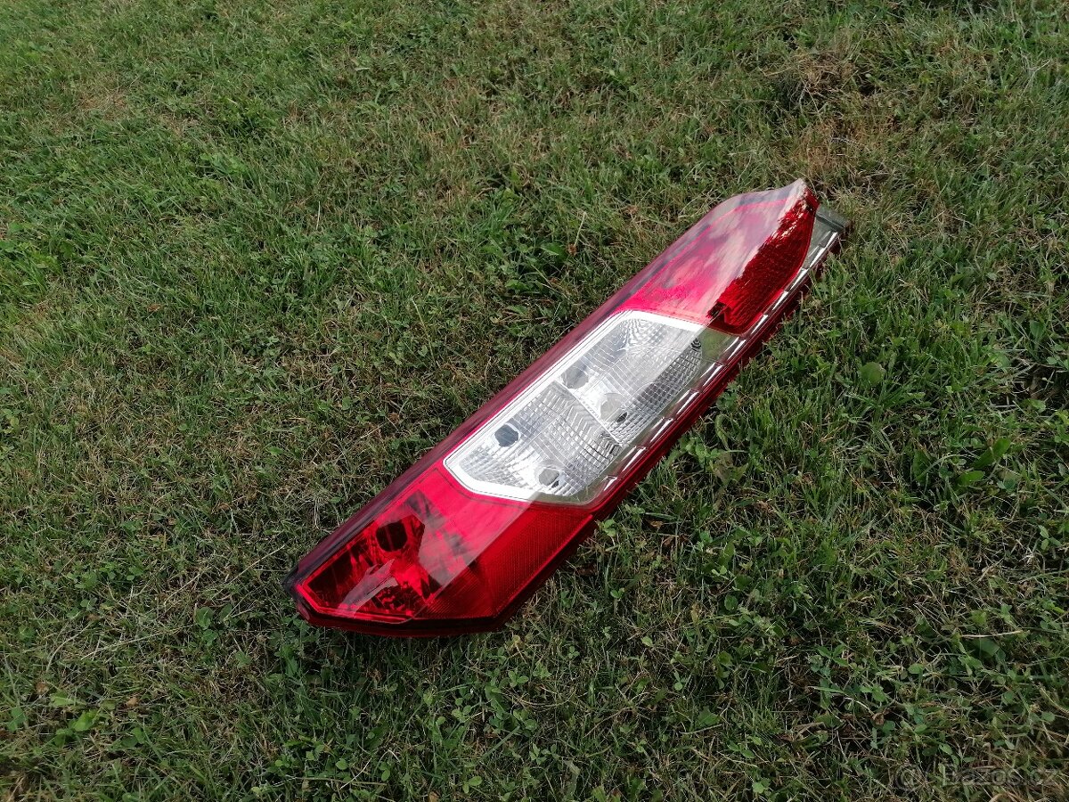 Zadní pravé světlo Ford Transit/Tourneo Connect - 2