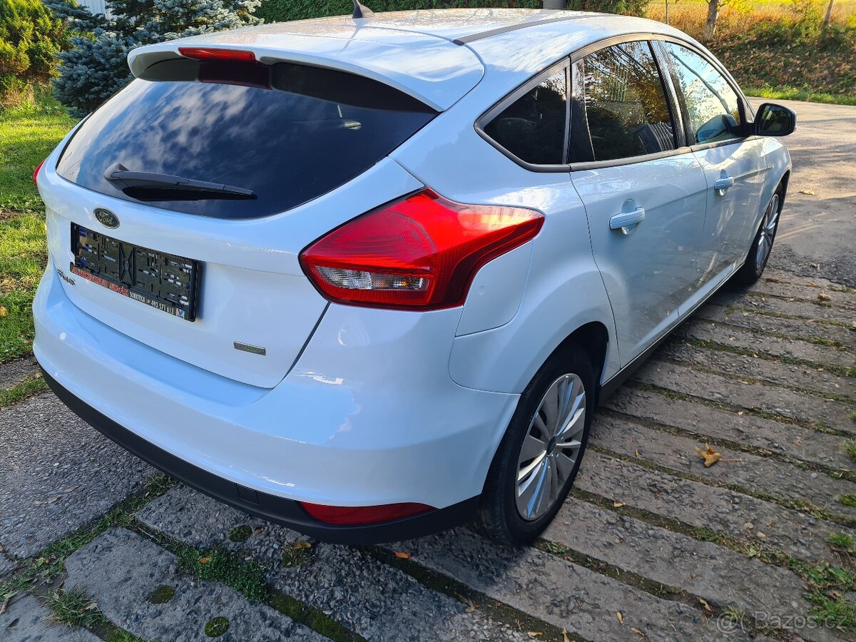 Ford Focus 1.0 Trend 74 kW - 2