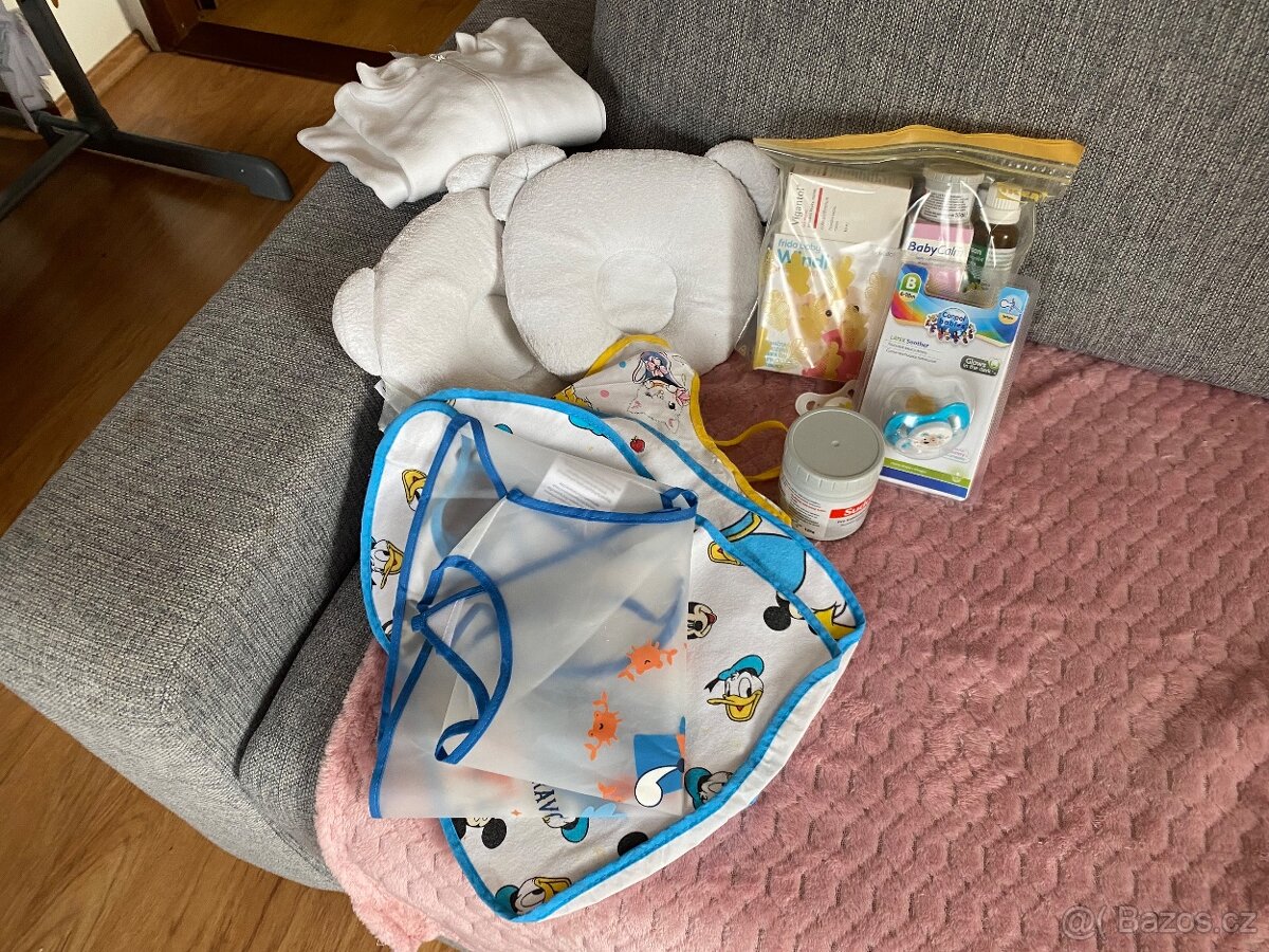 Prodam komplet obleceni pro miminko vel. 50-56 - 2