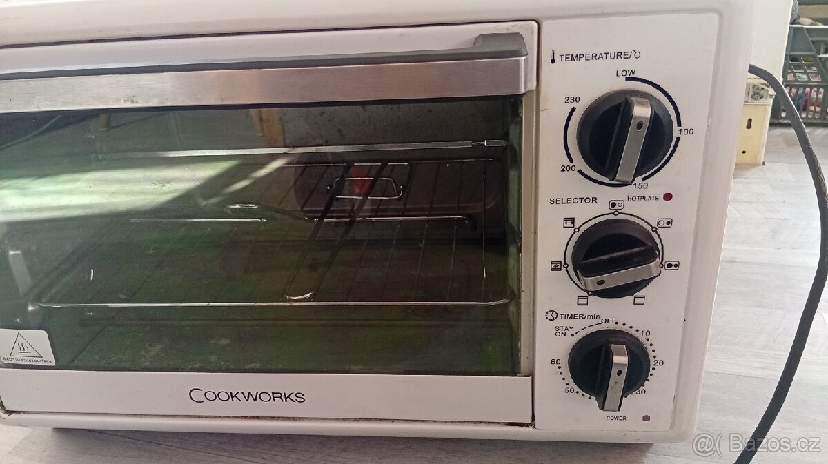 Elektrická trouba s plotýnkami - 2