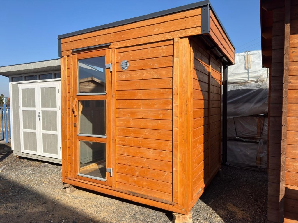Finská izolovaná sauna SCANDI SLIM, 2,3x2,3 m, smrk - 2