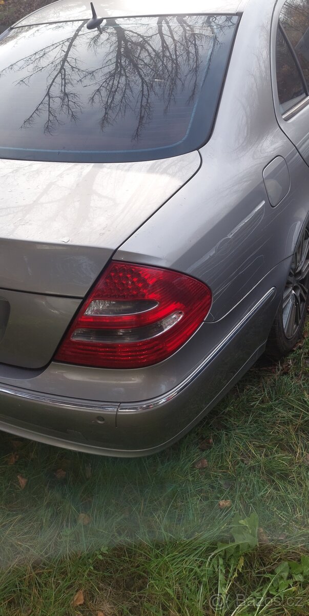 Mercedes Benz e320cdi prodám veškeré díly nebo celek - 2